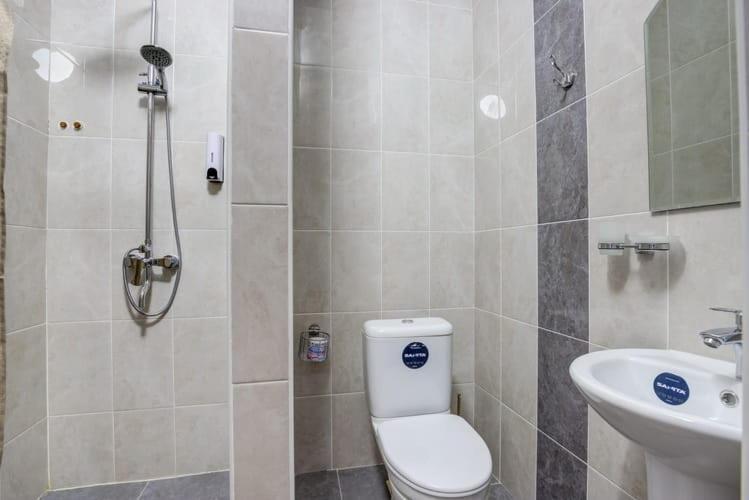 Olive Hotel Kochkor Bagian luar foto